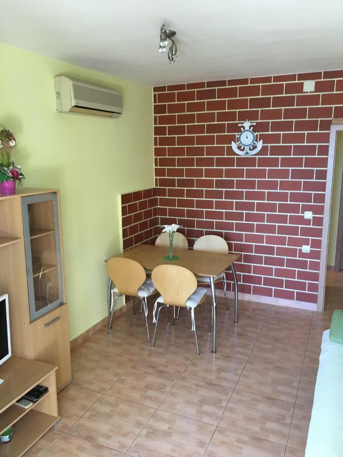 포드고라 Apartman Tatjana 아파트 외부 사진